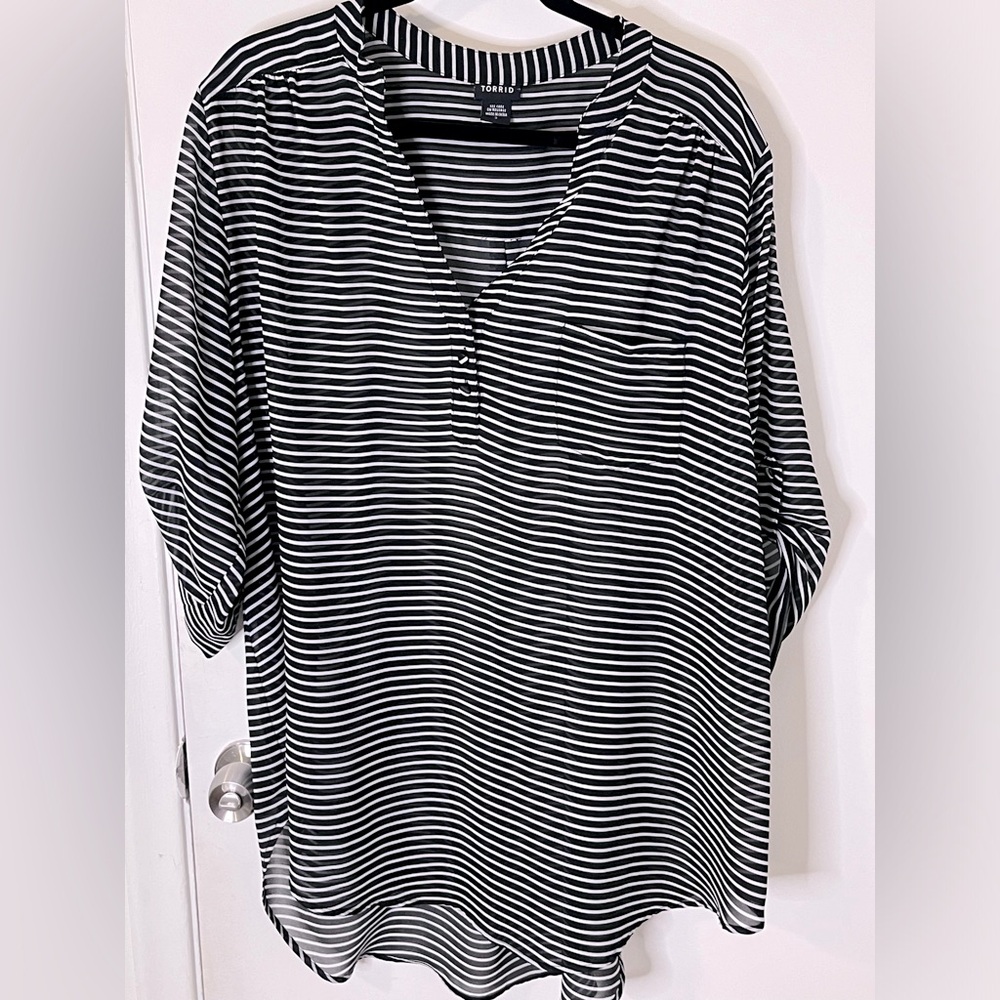 Torrid Harper black and white striped shirt